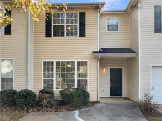 2421 Brianna Drive, Hampton, GA 30228