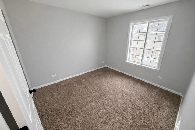 2452 Daybreak Court 2452, Elgin, IL 60123