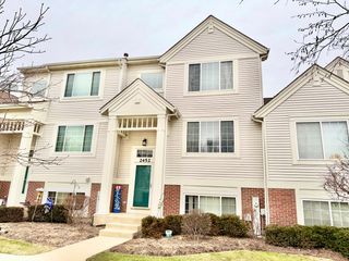 2452 Daybreak Court 2452, Elgin, IL 60123