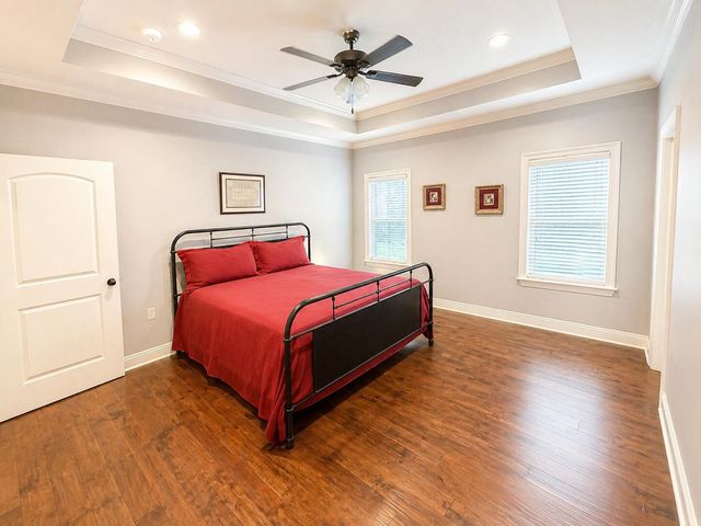 27 W Sycamore, Sumrall, MS 39482