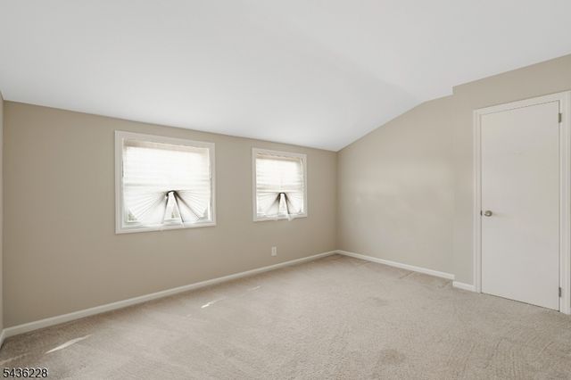 420 Decatur Ave, Middlesex Boro, NJ 08846