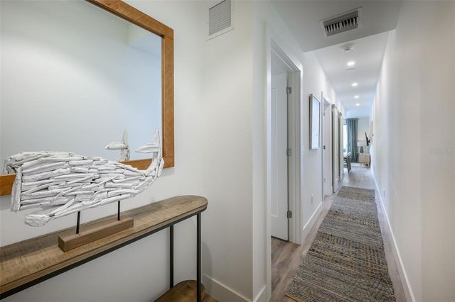 1703 N TAMIAMI TRAIL 207, Sarasota, FL 34234