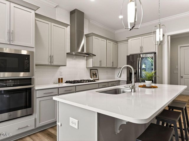 1513 Armscroft Lane, Apex, NC 27502