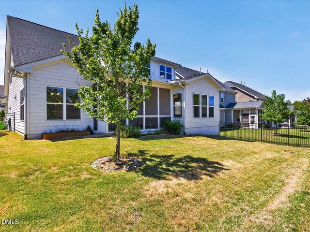 1513 Armscroft Lane, Apex, NC 27502