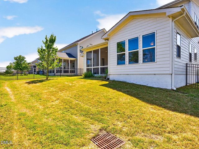 1513 Armscroft Lane, Apex, NC 27502