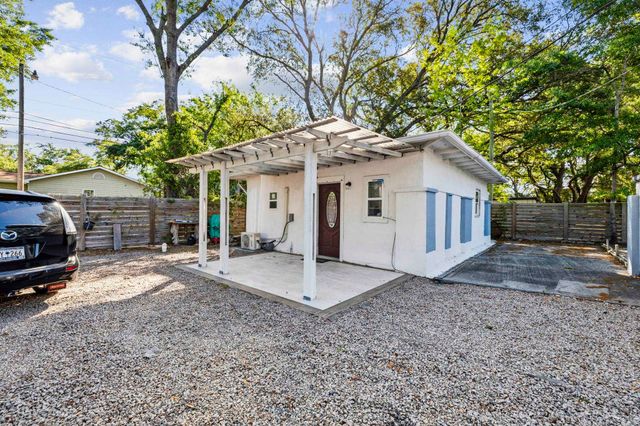 606 18th Ave. N, Myrtle Beach, SC 29577