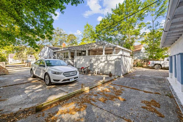 606 18th Ave. N, Myrtle Beach, SC 29577