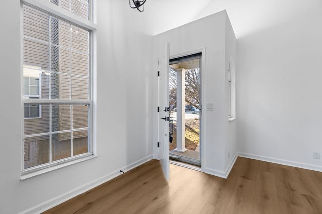 4273 Chesney Glen Dr, Hermitage, TN 37076