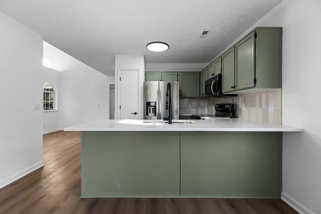 4273 Chesney Glen Dr, Hermitage, TN 37076