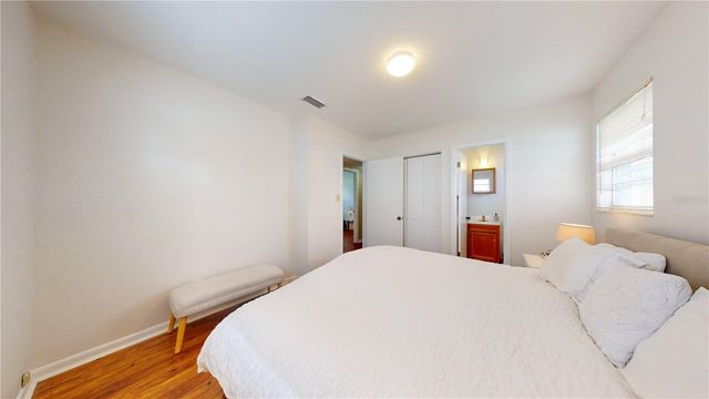 4728 W BAY AVENUE, Tampa, FL 33616