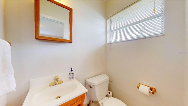 4728 W BAY AVENUE, Tampa, FL 33616