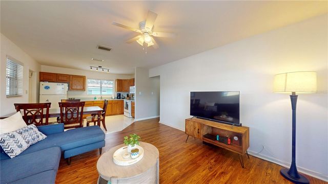 4728 W BAY AVENUE, Tampa, FL 33616