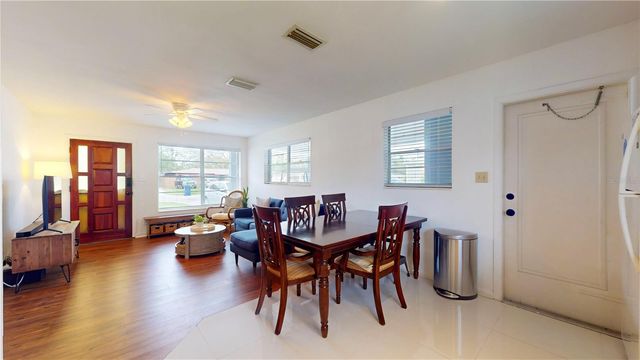 4728 W BAY AVENUE, Tampa, FL 33616