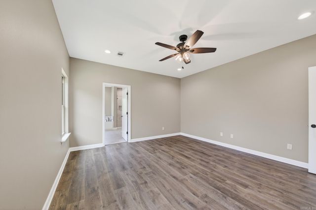 556 Valley Oak Drive, Sherwood, AR 72120