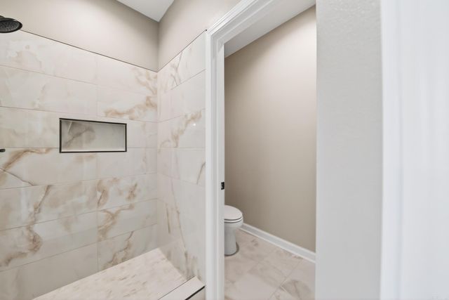 556 Valley Oak Drive, Sherwood, AR 72120