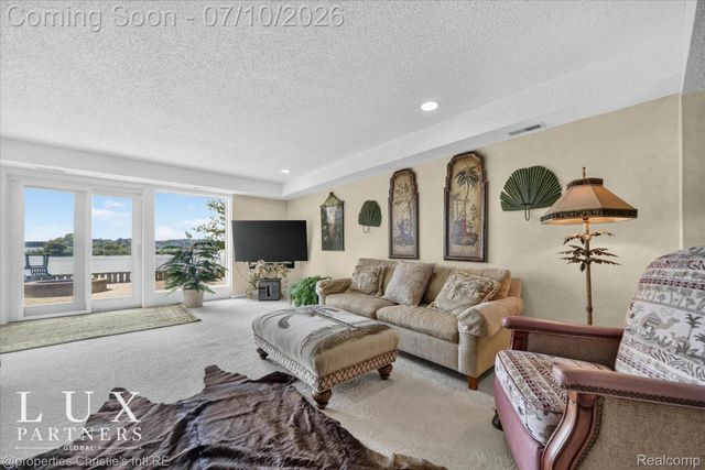 24 Hiawatha Drive, Battle Creek, MI 49015