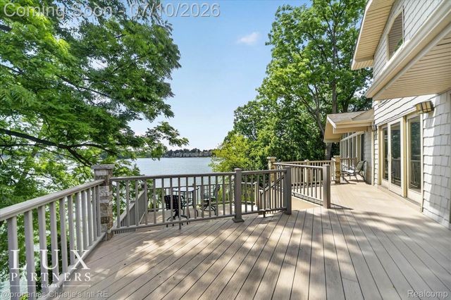 24 Hiawatha Drive, Battle Creek, MI 49015