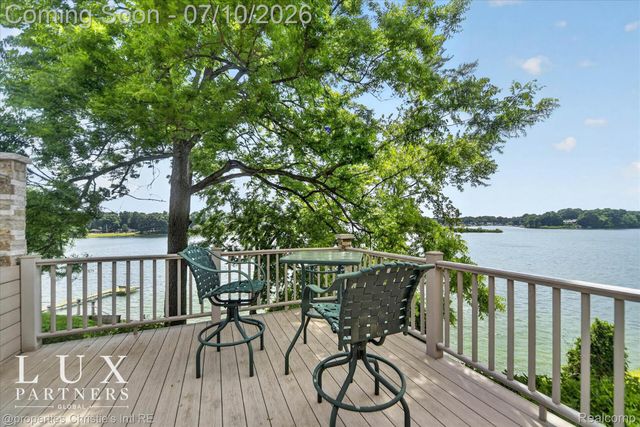 24 Hiawatha Drive, Battle Creek, MI 49015