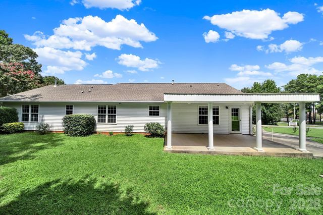 1805 Lillian Lane, Fort Mill, SC 29708
