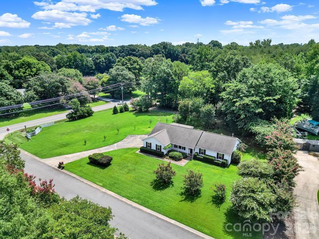 1805 Lillian Lane, Fort Mill, SC 29708