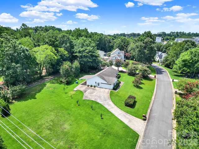 1805 Lillian Lane, Fort Mill, SC 29708