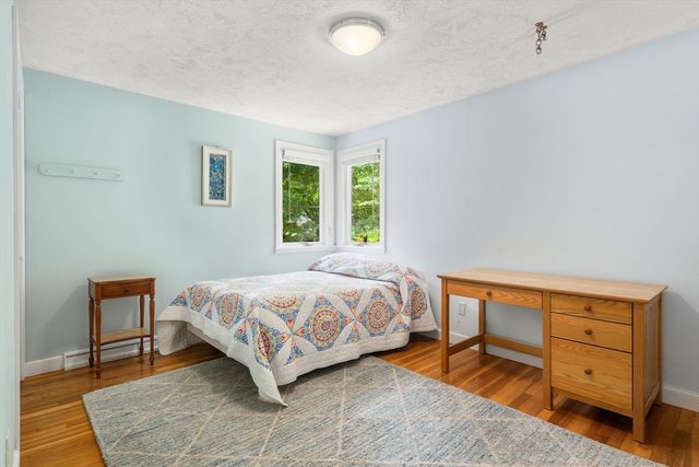 28 Brooks, Wayland, MA 01778