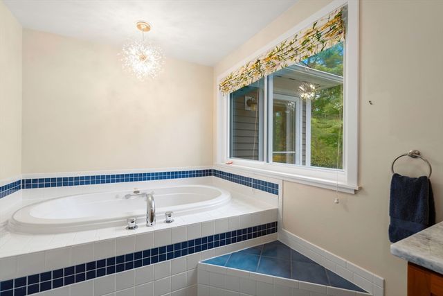 28 Brooks, Wayland, MA 01778