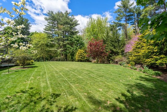 28 Brooks, Wayland, MA 01778