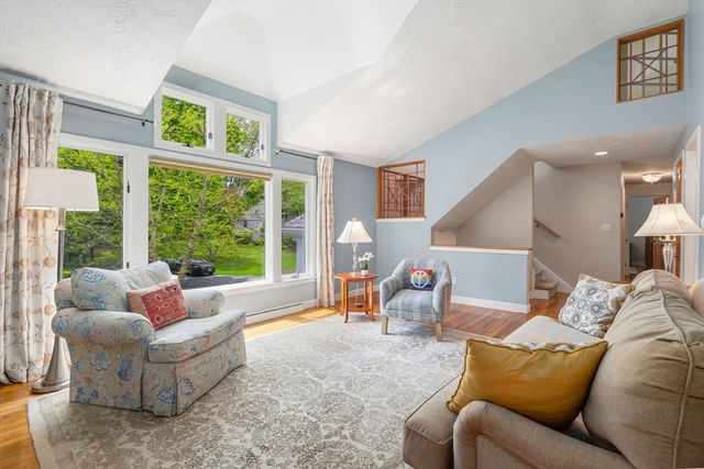 28 Brooks, Wayland, MA 01778