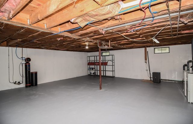 412 West St, Leominster, MA 01453