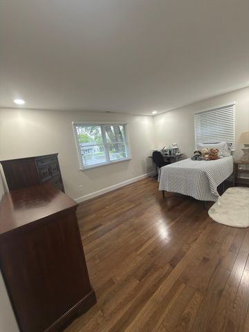 412 West St, Leominster, MA 01453