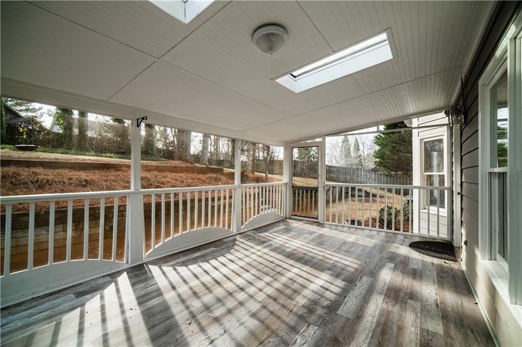 Image 36 of property listing at 4390 Signal Ridge Court, Buford, GA 30518