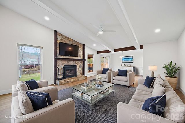 9357 Aylesbury Lane, Mint Hill, NC 28227