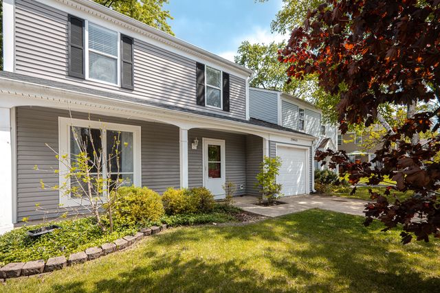 29W440 Candlewood Lane, Warrenville, IL 60555