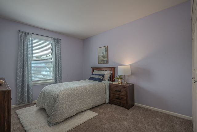 29W440 Candlewood Lane, Warrenville, IL 60555