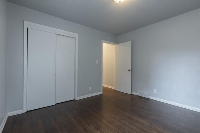 3916 N Spruce Avenue, Kansas City, MO 64117