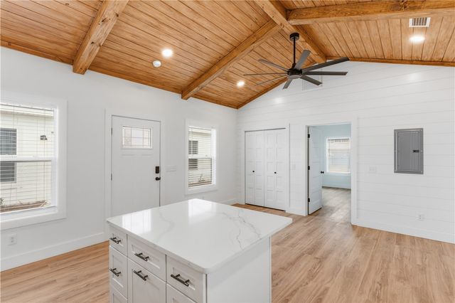 312 Palm Street, St Simons Island, GA 31522