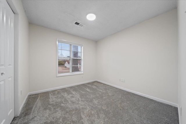 947 HUNTERS RETREAT DR, Collierville, TN 38017