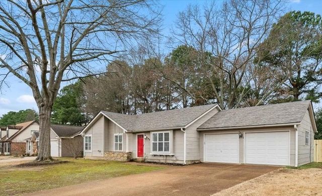 947 HUNTERS RETREAT DR, Collierville, TN 38017