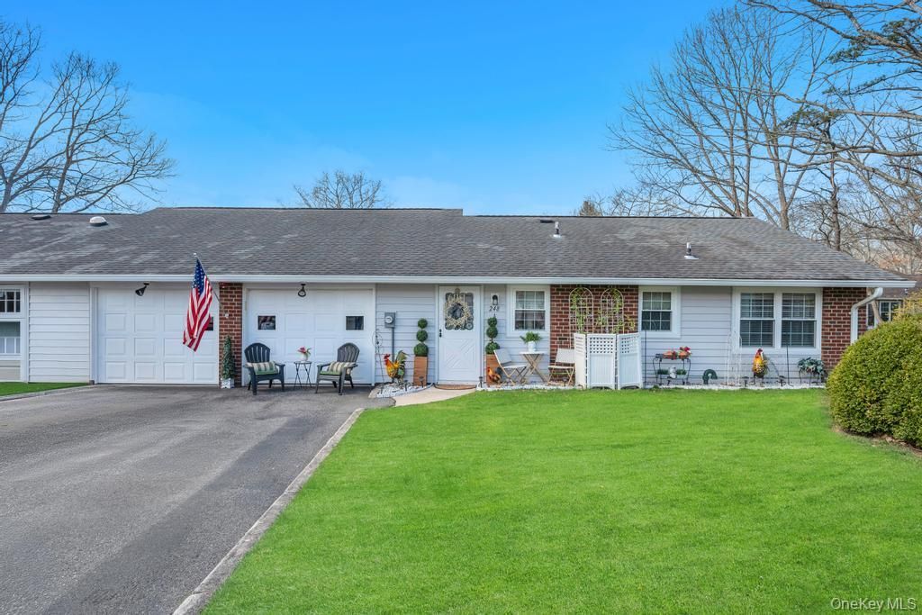 248 Newcastle Court A, Ridge, NY 11961