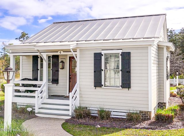 4 Back Cove Circle, Oriental, NC 28571