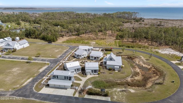 4 Back Cove Circle, Oriental, NC 28571