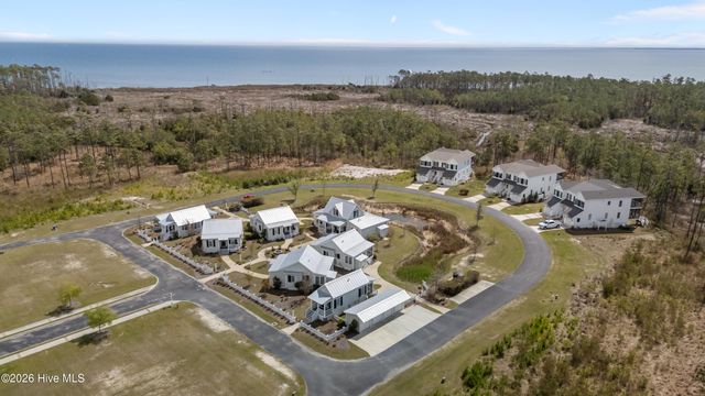 4 Back Cove Circle, Oriental, NC 28571