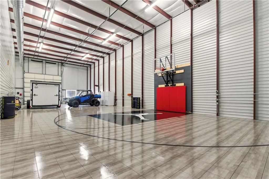 16018 Foster Street, Overland Park, KS 66085