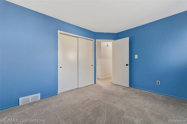 34578 Phyllis Street, Wayne, MI 48184