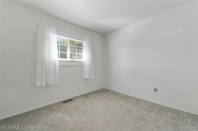 34578 Phyllis Street, Wayne, MI 48184