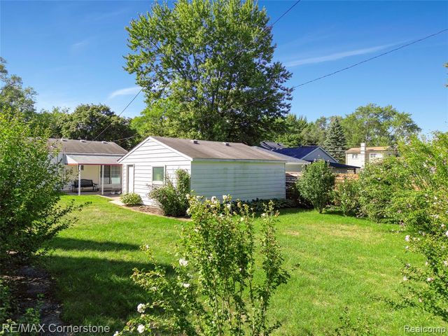 34578 Phyllis Street, Wayne, MI 48184