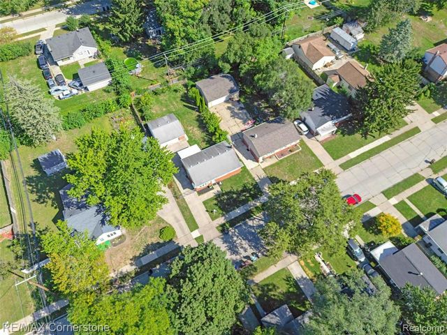 34578 Phyllis Street, Wayne, MI 48184