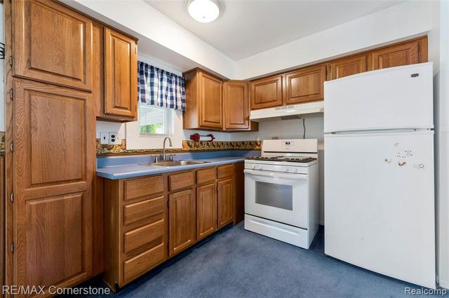 34578 Phyllis Street, Wayne, MI 48184