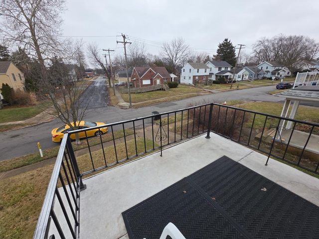 1909 Wyndhurst Road, Toledo, OH 43607